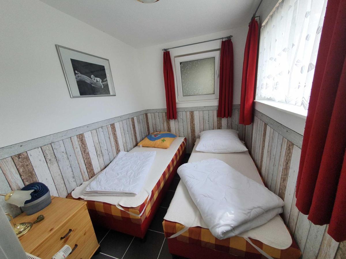 Ferienwohnung Sonnenschein Sagard Dış mekan fotoğraf